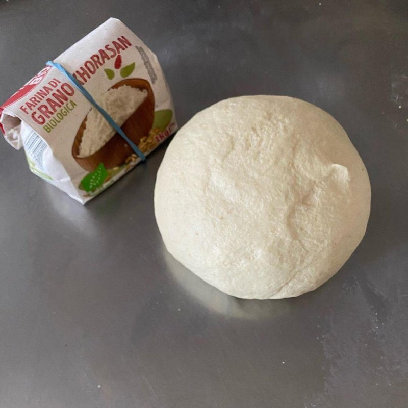 A friend and bread client gave me a bag of Khorasan flour, so not Kamut, but, with a tacit request, later confirmed, that I baker a loaf